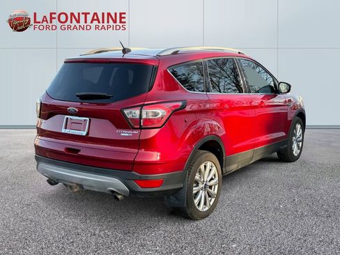 Used 2017 Ford Escape Titanium w/ Canadian Touring Package image 7