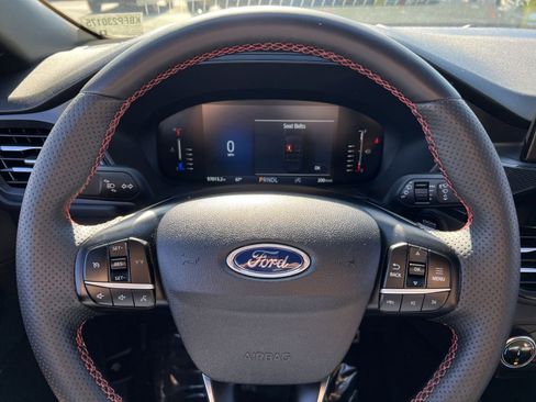 Used 2023 Ford Escape ST-Line Select image 16