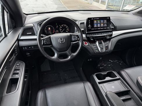 Used 2025 Honda Odyssey Sport-L image 22