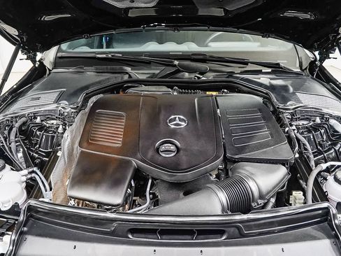 Used 2023 Mercedes-Benz C 300 Sedan image 30
