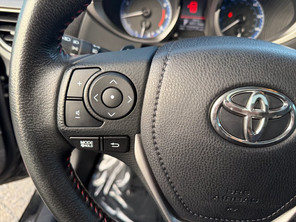 Used 2016 Toyota Corolla S Special Edition FWD image 15