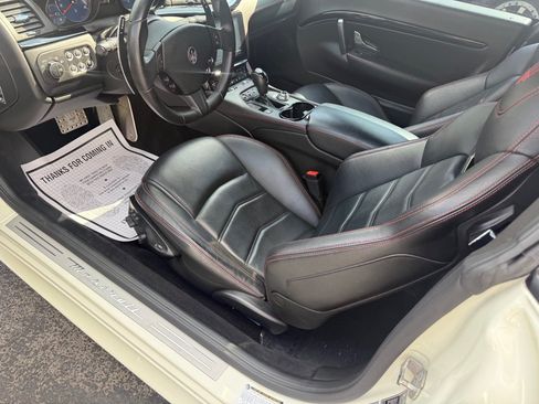 Used 2018 Maserati GranTurismo Sport RWD image 31