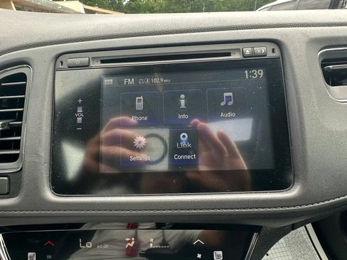 Used 2016 Honda HR-V EX image 18