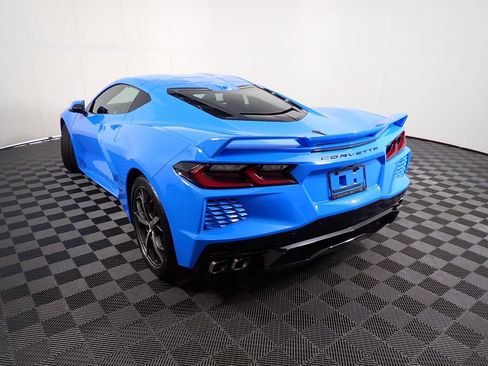 Used 2022 Chevrolet Corvette Stingray Premium Cpe w/ Z51 Performance Package RWD image 15
