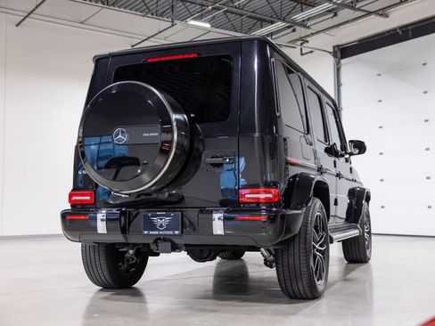 Used 2024 Mercedes-Benz G 550 image 4
