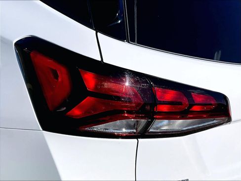 Used 2022 Chevrolet Equinox LT image 32