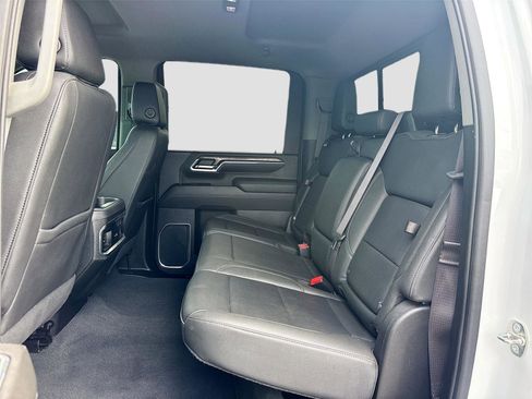 Used 2024 Chevrolet Silverado 2500 LTZ w/ LTZ Plus Package image 28