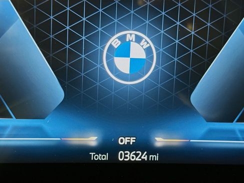 Used 2025 BMW X3 xDrive30i w/ Convenience Package image 11