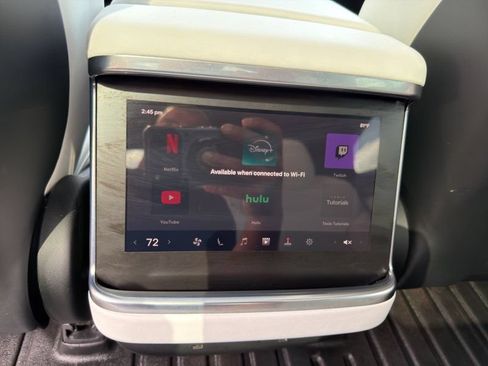 Used 2022 Tesla Model S AWD/4WD image 25