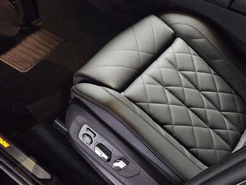 Used 2026 BMW X5 sDrive40i w/ Climate Comfort Package image 4