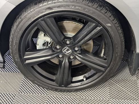 Used 2024 Honda Accord Sport image 8