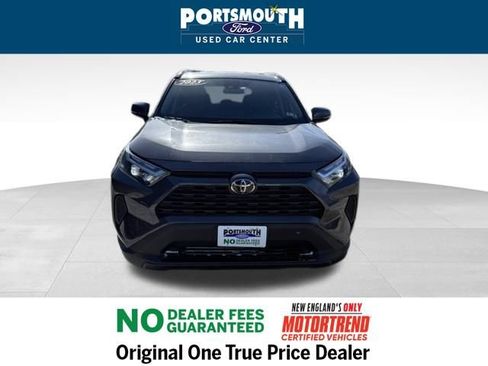 Used 2023 Toyota RAV4 XLE image 9