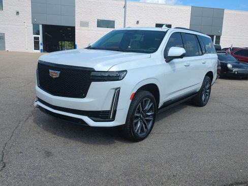 Used 2021 Cadillac Escalade Sport Platinum image 4