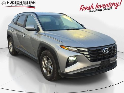 Used 2024 Hyundai Tucson SEL FWD image 1