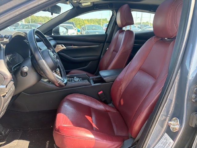 Used 2023 MAZDA MAZDA3 s FWD image 9