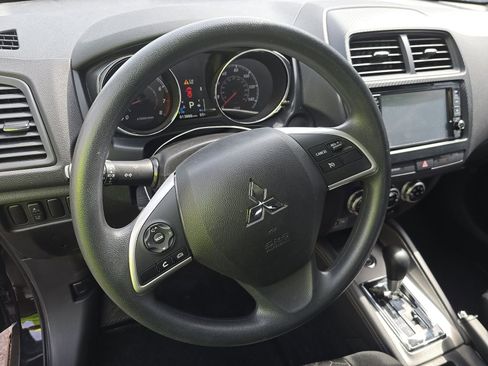 Used 2024 Mitsubishi Outlander Sport AWD image 14