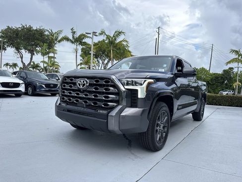 Used 2023 Toyota Tundra Platinum w/ Advanced Package AWD/4WD image 31