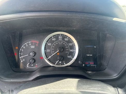 Used 2021 Toyota Corolla LE image 11