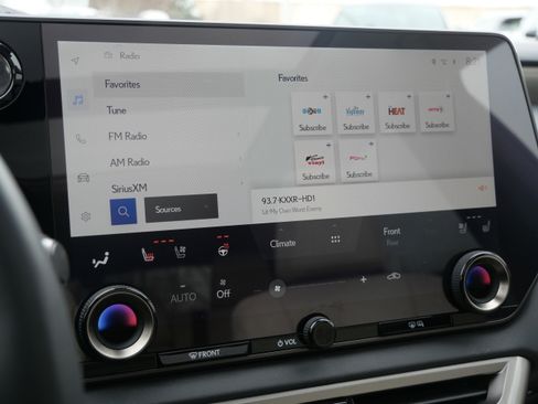 Used 2024 Lexus RX 350 w/ Convenience Package image 26