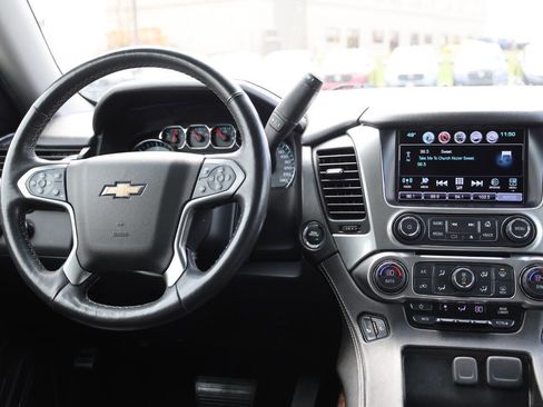 Used 2017 Chevrolet Tahoe LT image 24