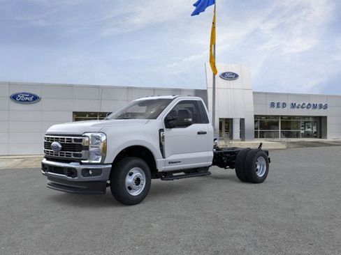 New 2026 Ford F350 XL AWD/4WD image 1