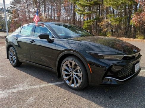 New 2026 Toyota Crown Limited image 2