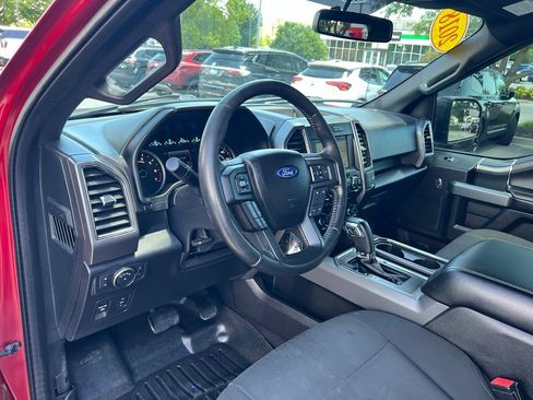 Used 2018 Ford F150 XLT w/ Equipment Group 302A Luxury AWD/4WD image 14