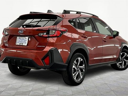 Used 2024 Subaru Crosstrek 2.0i Premium image 2