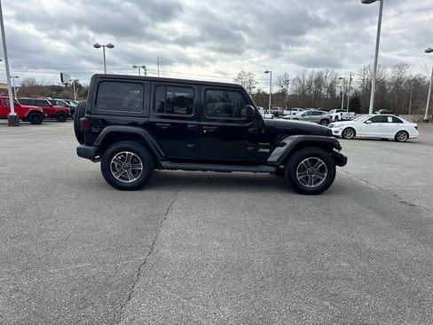 Used 2023 Jeep Wrangler Sahara w/ Cold Weather Group image 3