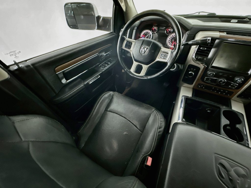 Used 2014 RAM 3500 Laramie AWD/4WD image 9