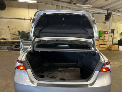 Used 2023 Toyota Camry SE w/ Cold Weather Package image 19