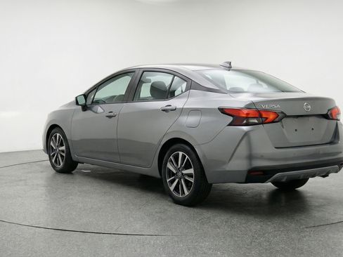 Used 2025 Nissan Versa SV FWD image 6