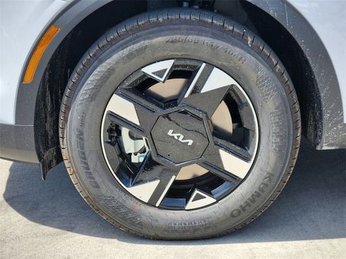 New 2026 Kia Sportage LX w/ LX Convenience Package image 7