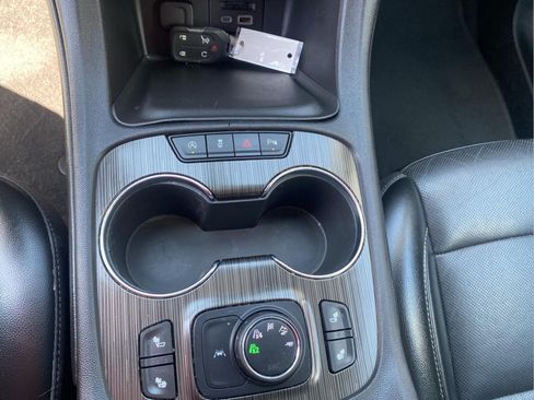 Used 2021 GMC Acadia SLT w/ Trailering Package AWD/4WD image 51