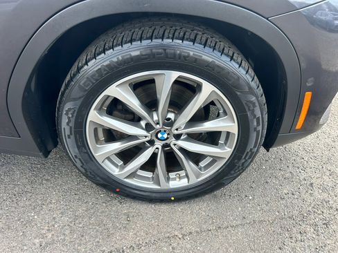 Used 2019 BMW X4 xDrive30i w/ Premium Package AWD/4WD image 13