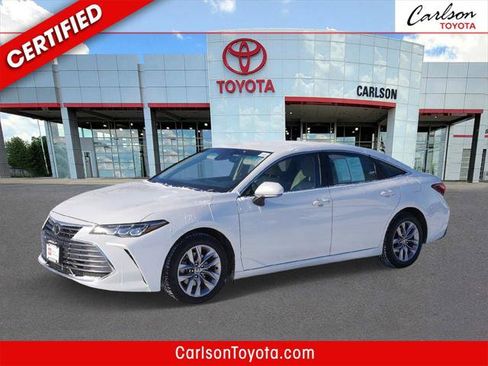 Certified 2021 Toyota Avalon XLE image 1