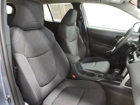 Certified 2024 Toyota Corolla Cross LE AWD/4WD image 34