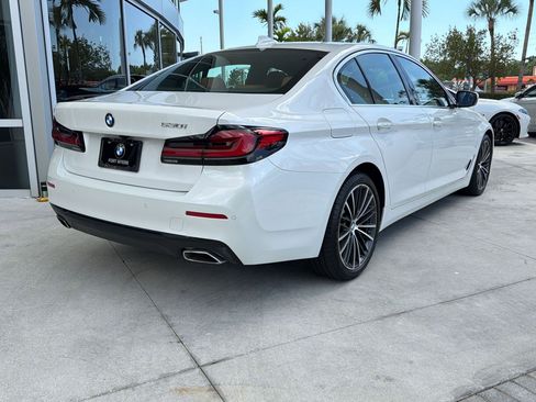 Used 2023 BMW 530i w/ Convenience Package RWD image 9
