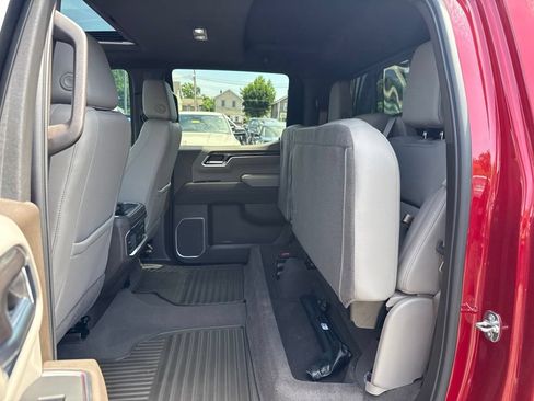 Used 2023 Chevrolet Silverado 1500 LTZ w/ LTZ Premium Package AWD/4WD image 16