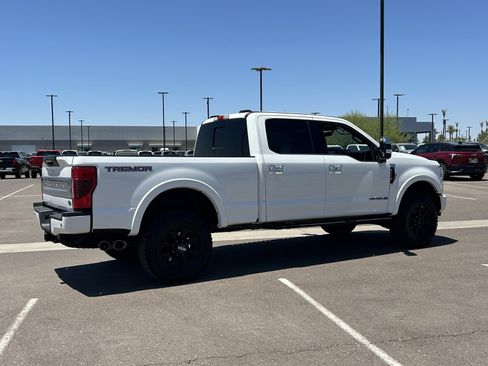 Used 2022 Ford F250 Platinum w/ Tremor Off-Road Package AWD/4WD image 5