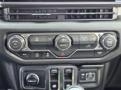 New 2026 Jeep Wrangler Sport AWD/4WD image 23