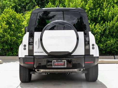New 2026 Land Rover Defender 110 S AWD/4WD image 12