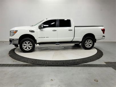 Used 2019 Nissan Titan SV w/ SV Convenience Package