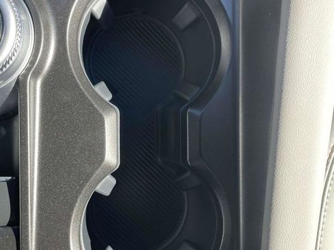 New 2026 Ford Explorer Active w/ Active Comfort Package RWD image 18