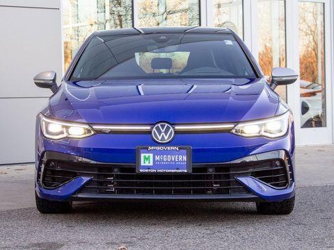 Used 2024 Volkswagen Golf R image 2