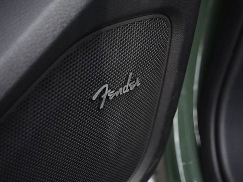 Certified 2024 Nissan Frontier SV w/ Technology Package image 11