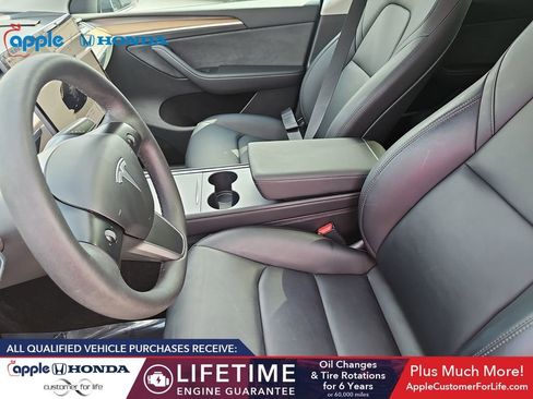 Used 2023 Tesla Model Y Long Range image 25