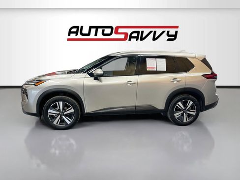 Used 2025 Nissan Rogue SL w/ SL Premium Package AWD/4WD image 4