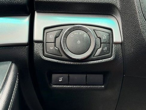 Used 2016 Ford Explorer Limited FWD image 20