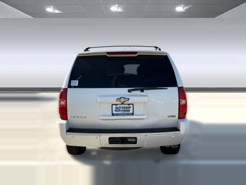 Used 2011 Chevrolet Tahoe LTZ image 9